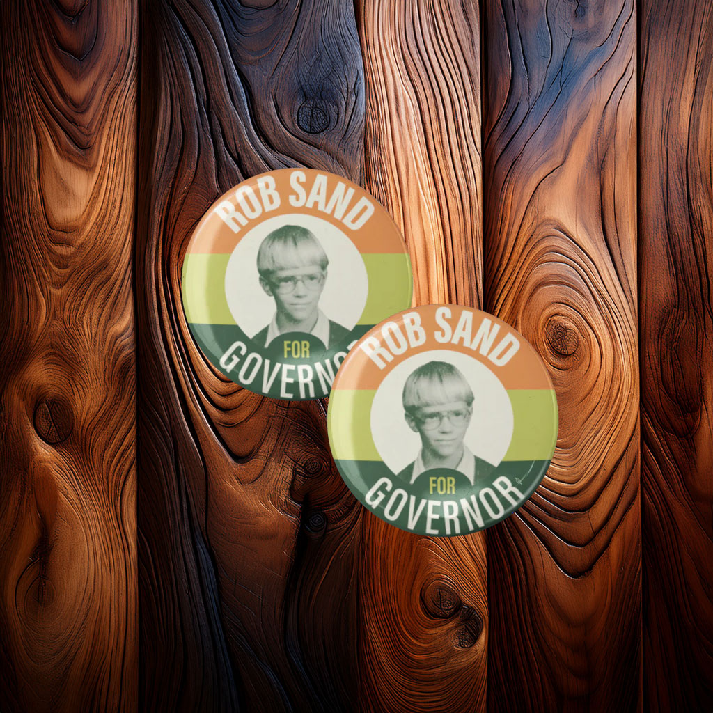 Throwback Rob Sand Button Pin
